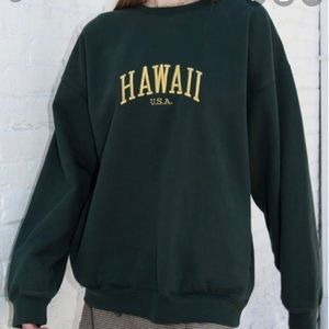 NWT Brandy Melville Erica Hawaii Sweatshirt 🔥🔥🔥